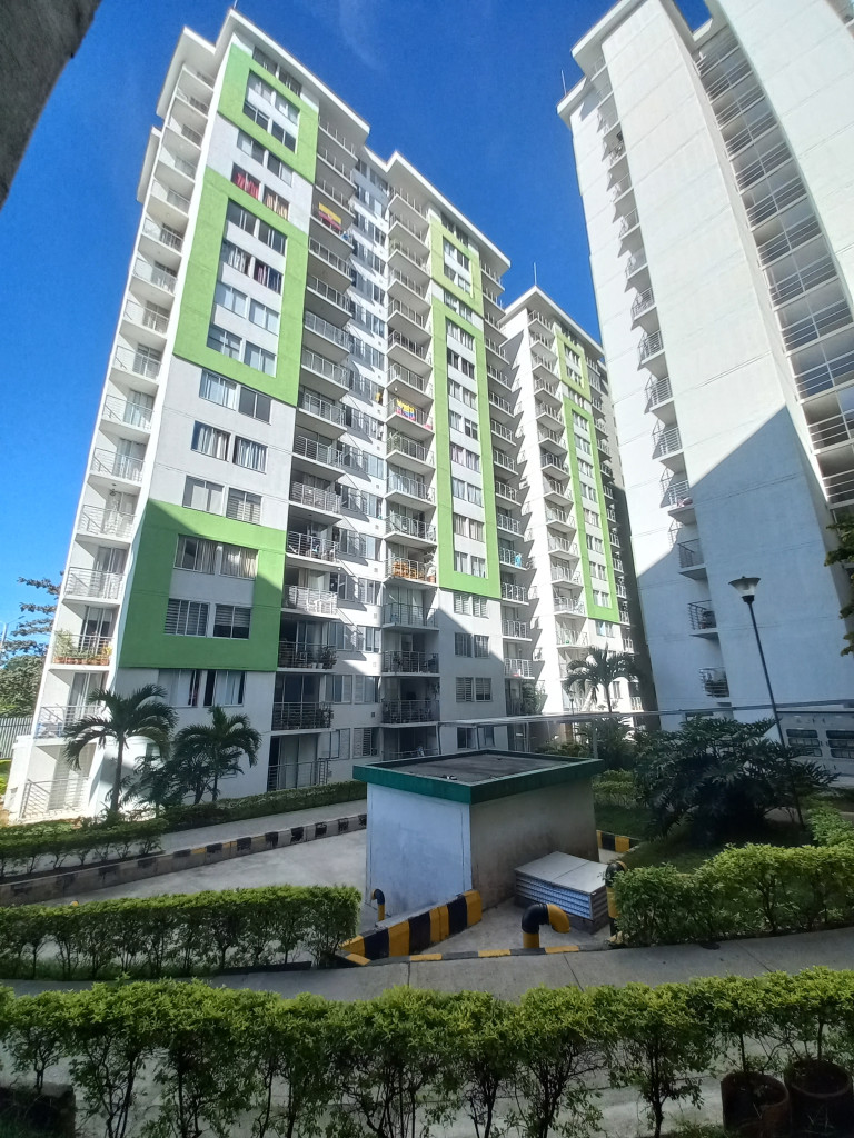 Apartamento En Arriendo - C.r Altos De Berlin Piso 7, Ibagué