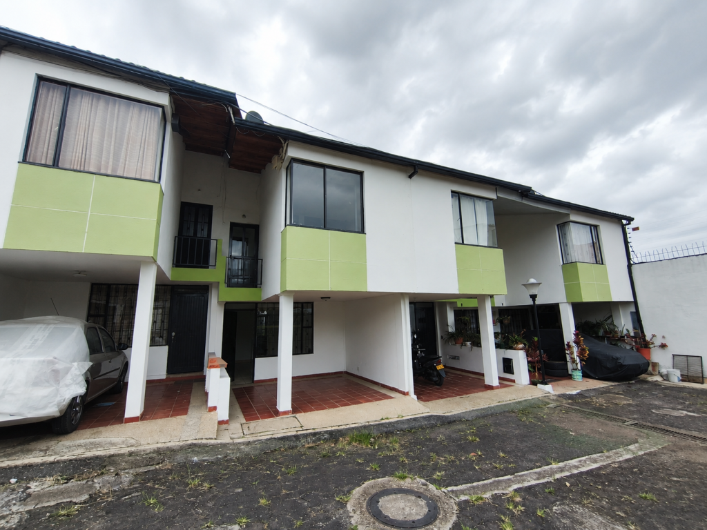 Casa En Venta - Conjunto Recreo De Los Alpes, Fusagasugá