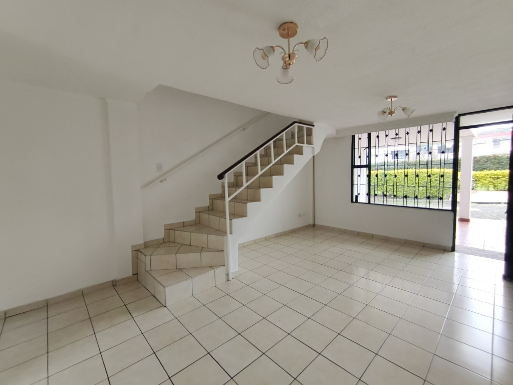 Casa En Venta - Conjunto Recreo De Los Alpes, Fusagasugá