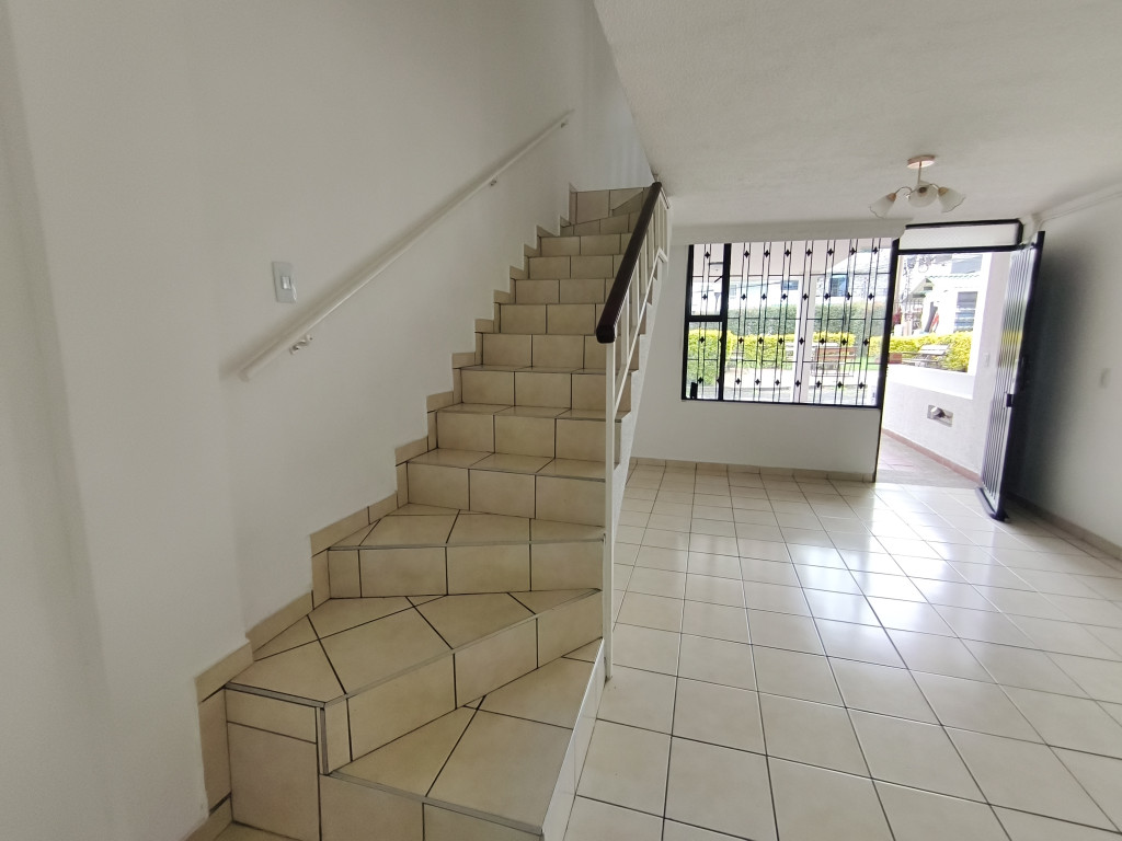 Casa En Venta - Conjunto Recreo De Los Alpes, Fusagasugá