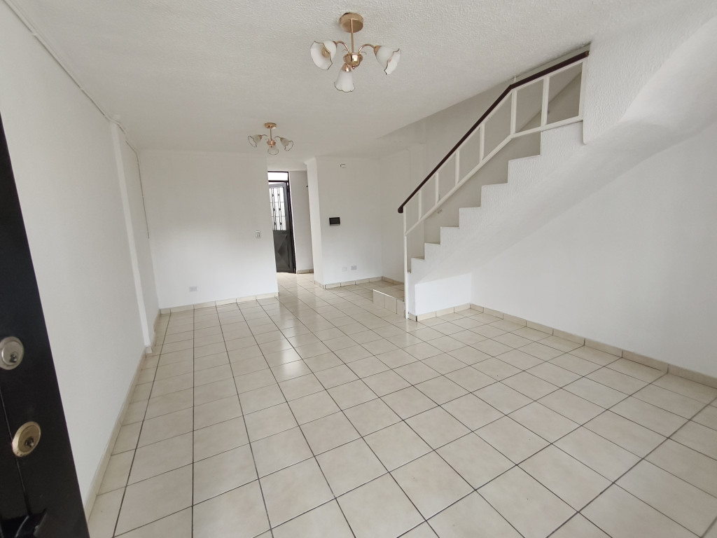 Casa En Venta - Conjunto Recreo De Los Alpes, Fusagasugá