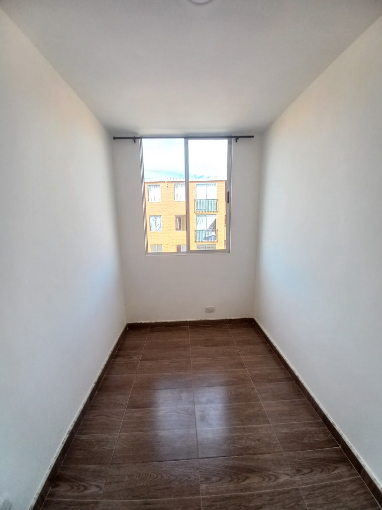 Apartamento En Venta - Arboleda  Algarrobo Piso 4 Sin Ascensor, Ibagué