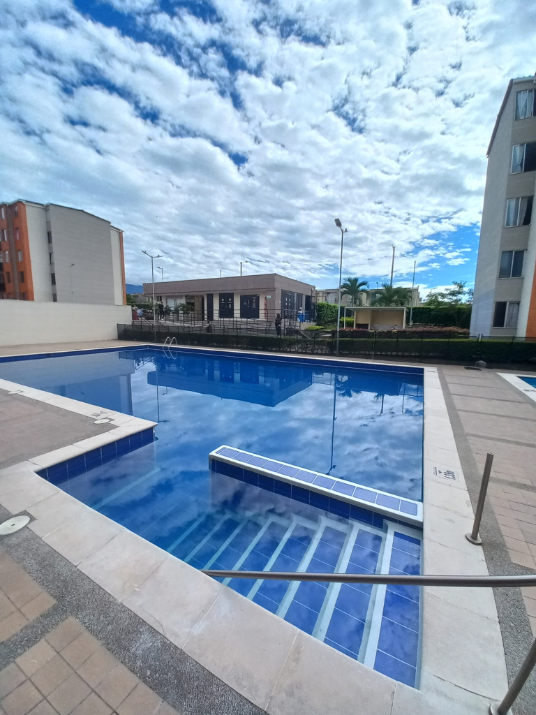 Apartamento En Venta - Arboleda  Algarrobo Piso 4 Sin Ascensor, Ibagué
