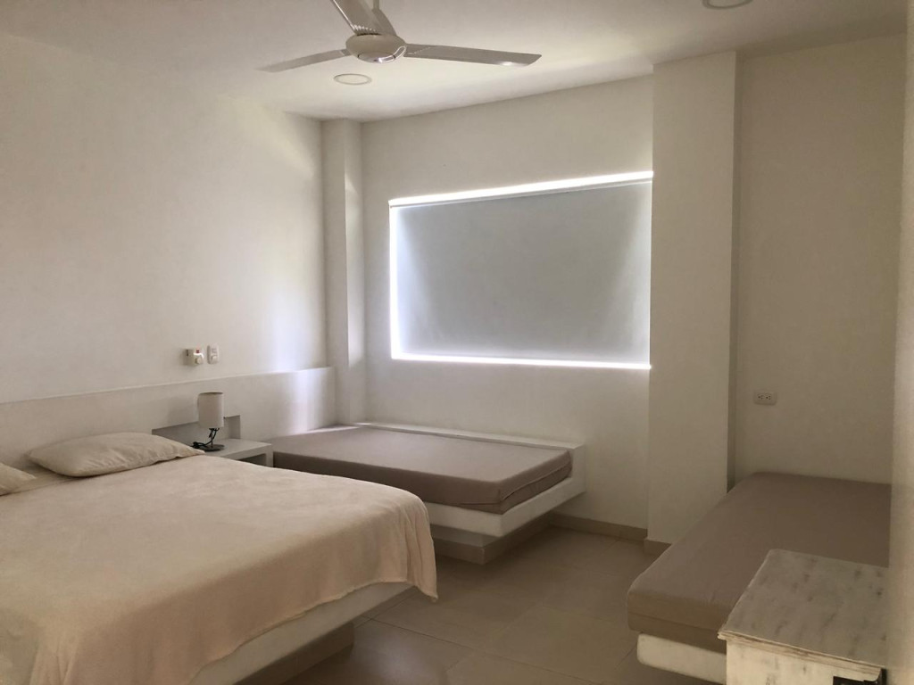 Casa Campestre En Venta - Lagos Del Peñon, Girardot