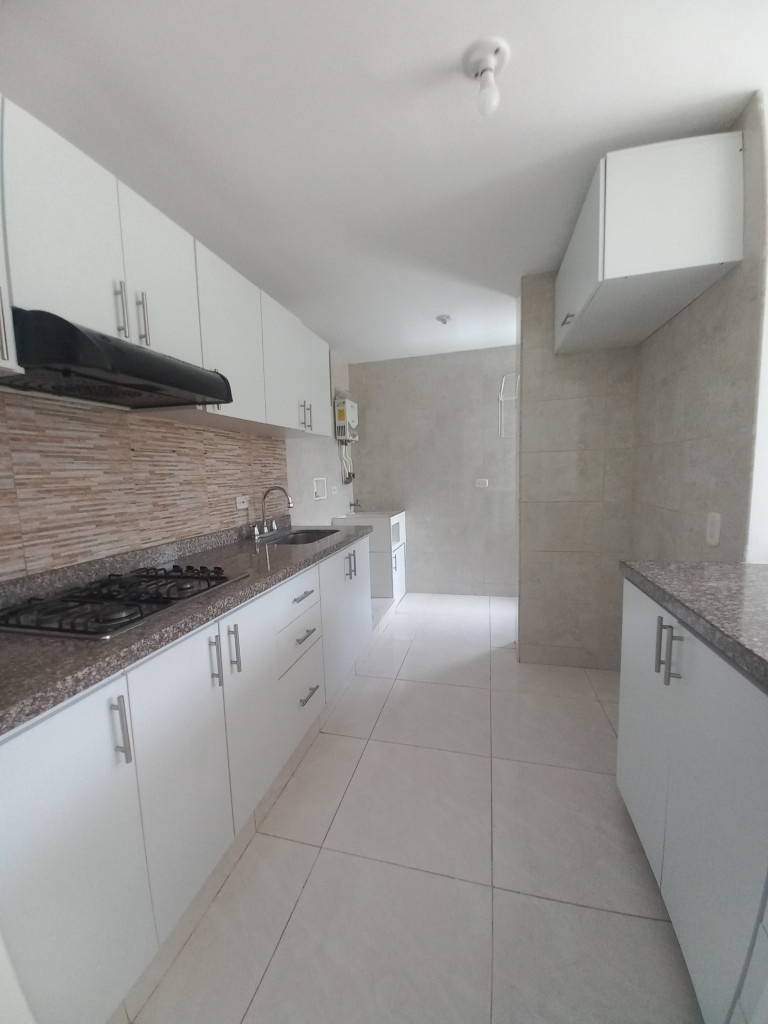 Apartamento En Arriendo - Conjunto Santo Domingo Piso 5, Ibagué