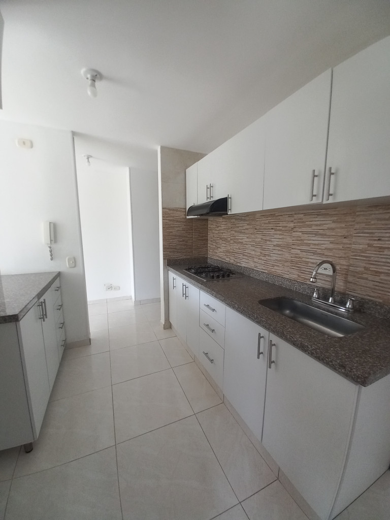 Apartamento En Arriendo - Conjunto Santo Domingo Piso 5, Ibagué