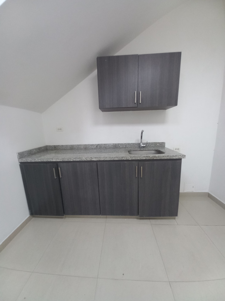 Local En Arriendo - Calle 14 Entre 3 Y 4 Primer Piso, Ibagué