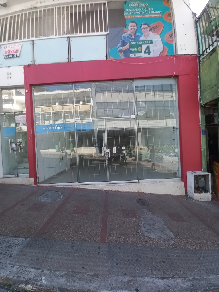 Local En Arriendo - Calle 14 Entre 3 Y 4 Primer Piso, Ibagué