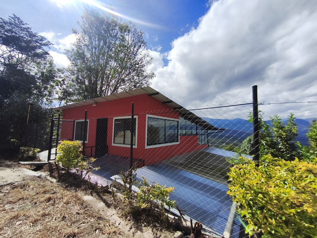 Casalotes En Venta - Sector Azafranal  Vereda Cumbre Via Los Pinos, Silvania