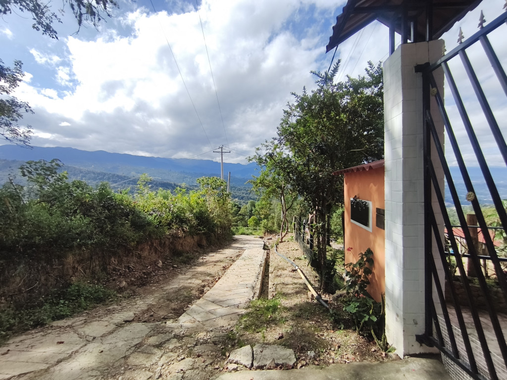 Casalotes En Venta - Sector Azafranal  Vereda Cumbre Via Los Pinos, Silvania
