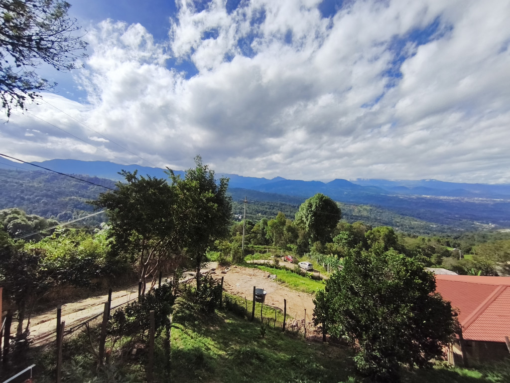 Casalotes En Venta - Sector Azafranal  Vereda Cumbre Via Los Pinos, Silvania