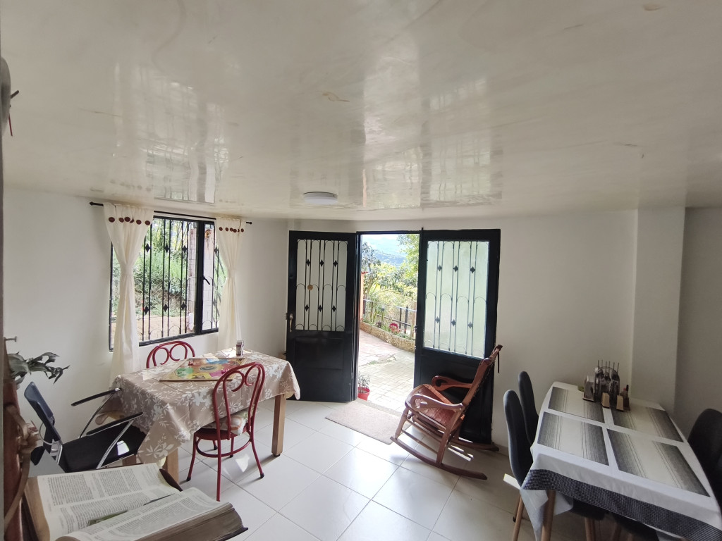 Casalotes En Venta - Sector Azafranal  Vereda Cumbre Via Los Pinos, Silvania