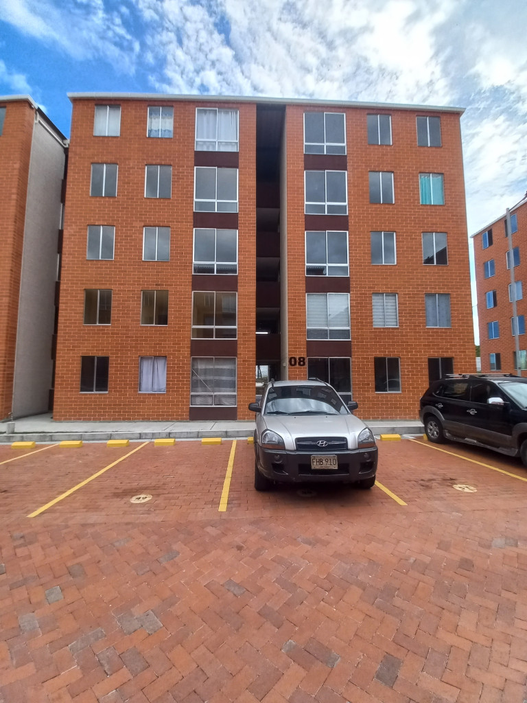 Apartamento En Arriendo - C. R Arboleda Campestre Mandarino Piso 2, Ibagué