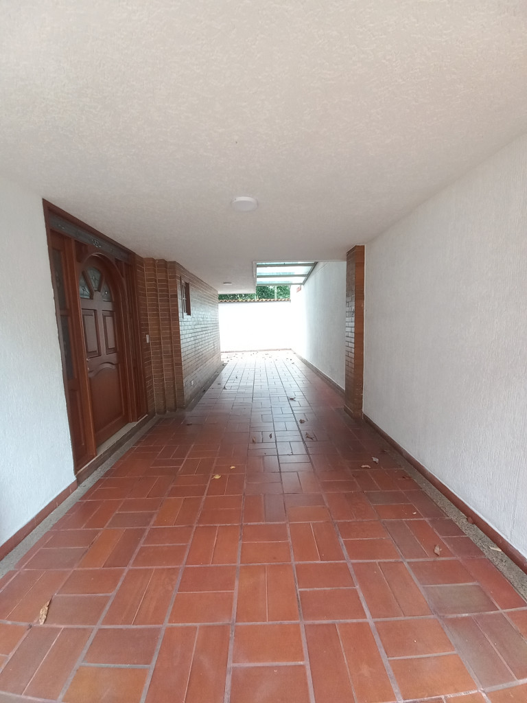 Casa En Arriendo - C.r Praderas De Tierra Linda, Ibagué