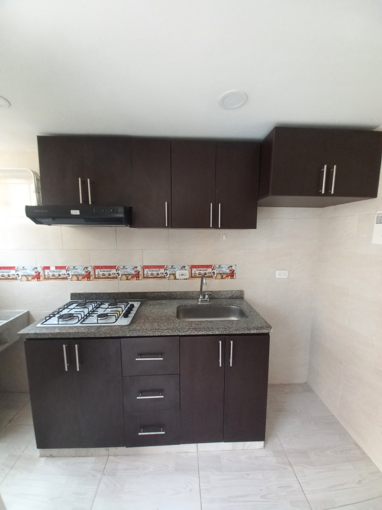 Apartamento En Venta - C. R  Reservas Del San Fermin Piso 4 Sin Ascensor, Ibagué
