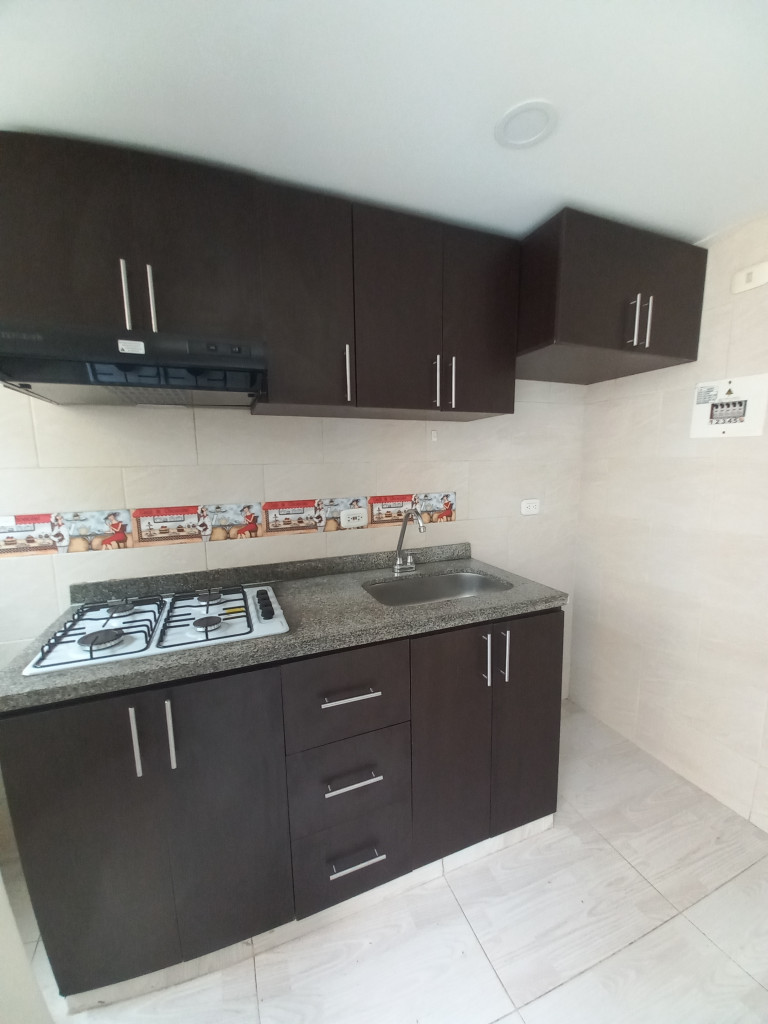 Apartamento En Venta - C. R  Reservas Del San Fermin Piso 4 Sin Ascensor, Ibagué