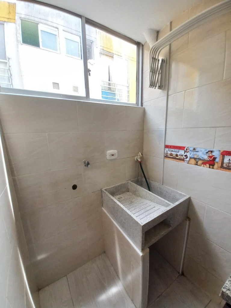 Apartamento En Venta - C. R  Reservas Del San Fermin Piso 4 Sin Ascensor, Ibagué