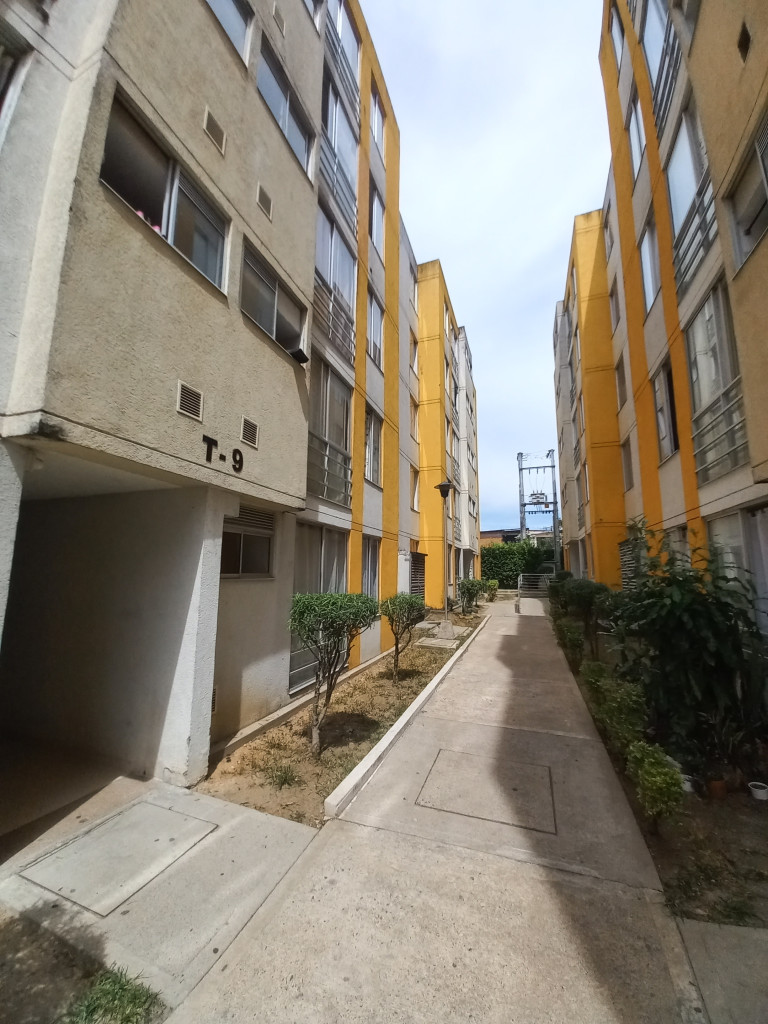 Apartamento En Venta - C. R  Reservas Del San Fermin Piso 4 Sin Ascensor, Ibagué