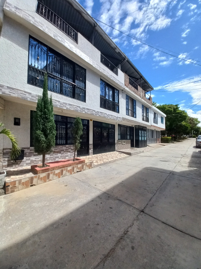 Casa En Arriendo - Praderas De Santa Rita Etapa Iv, Ibagué