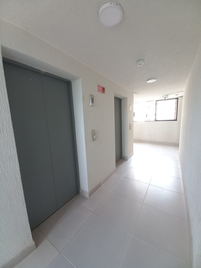 Apartamento En Arriendo - C.r Fontana Campestre Piso 7, Ibagué