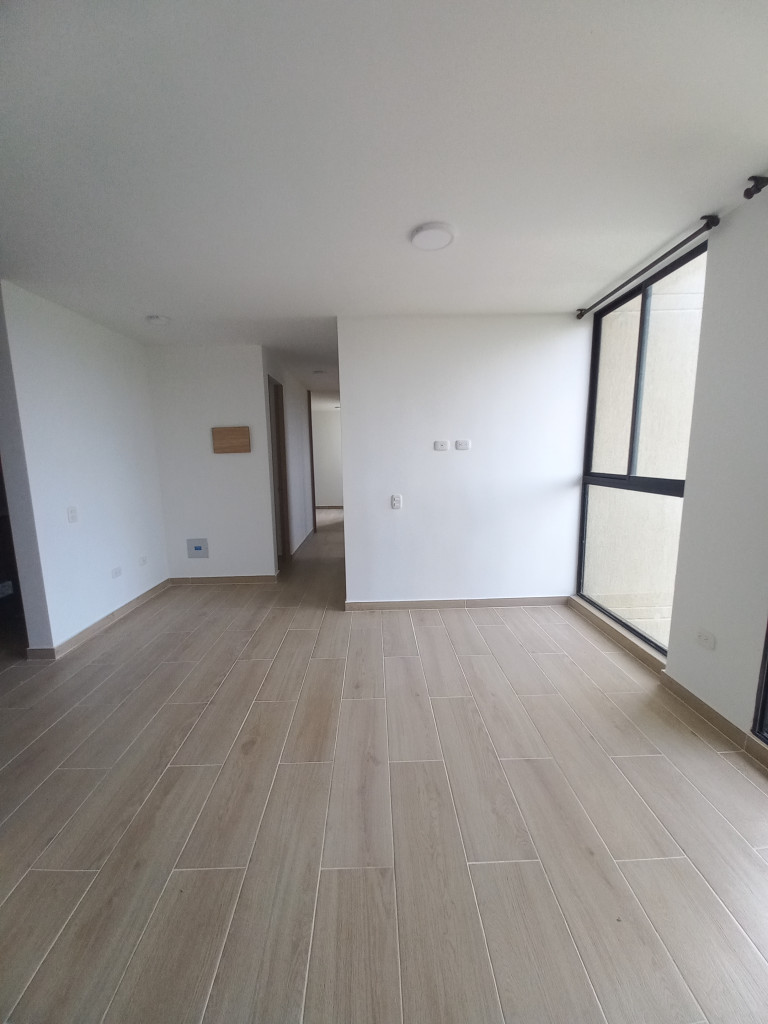 Apartamento En Arriendo - C.r Fontana Campestre Piso 7, Ibagué