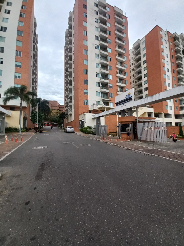 Apartaestudio En Arriendo - C.r Torreon Piedra Pintada Etapa 2 Piso 2, Ibagué