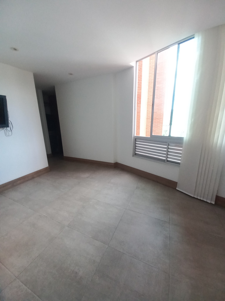 Apartamento En Venta - Conjunto Residencial Cerro Azul Del Vergel Piso 9, Ibagué