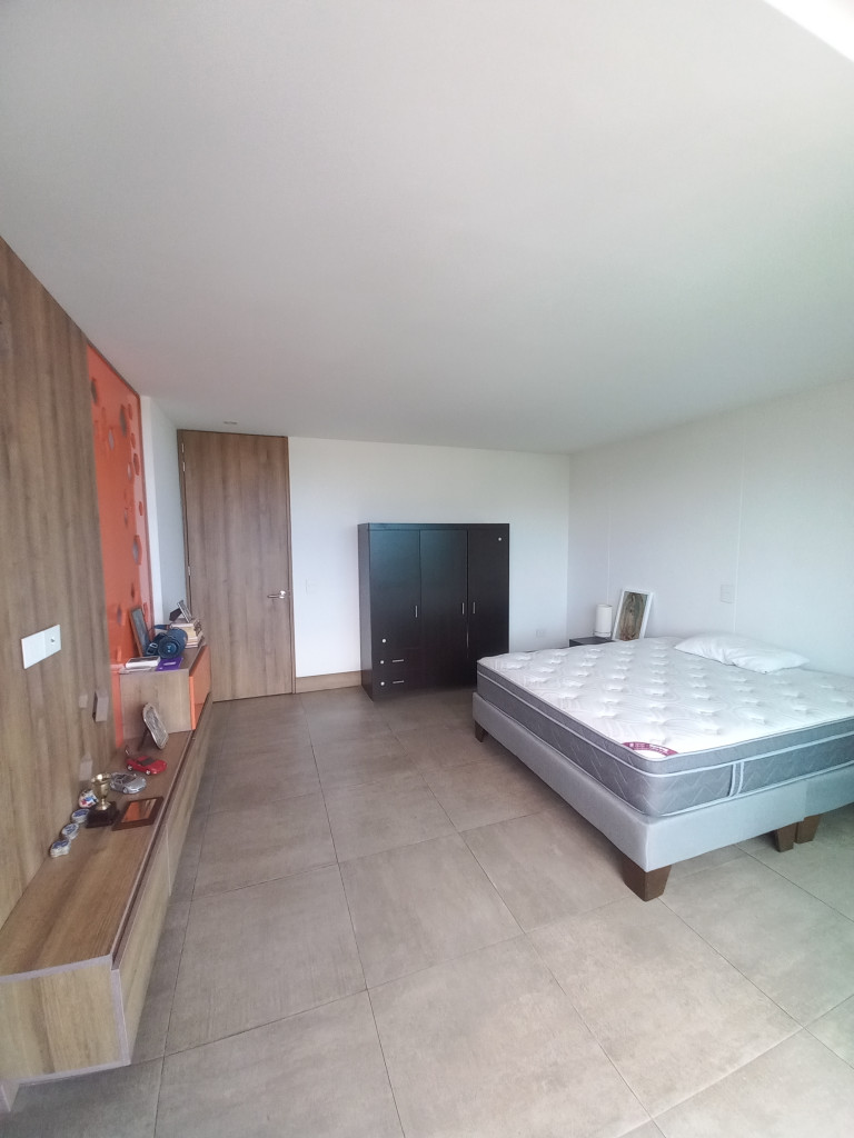 Apartamento En Venta - Conjunto Residencial Cerro Azul Del Vergel Piso 9, Ibagué