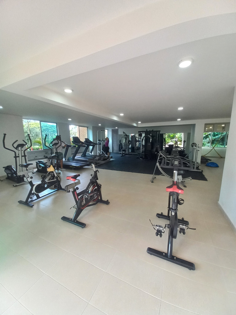 Apartamento En Venta - Conjunto Residencial Cerro Azul Del Vergel Piso 9, Ibagué