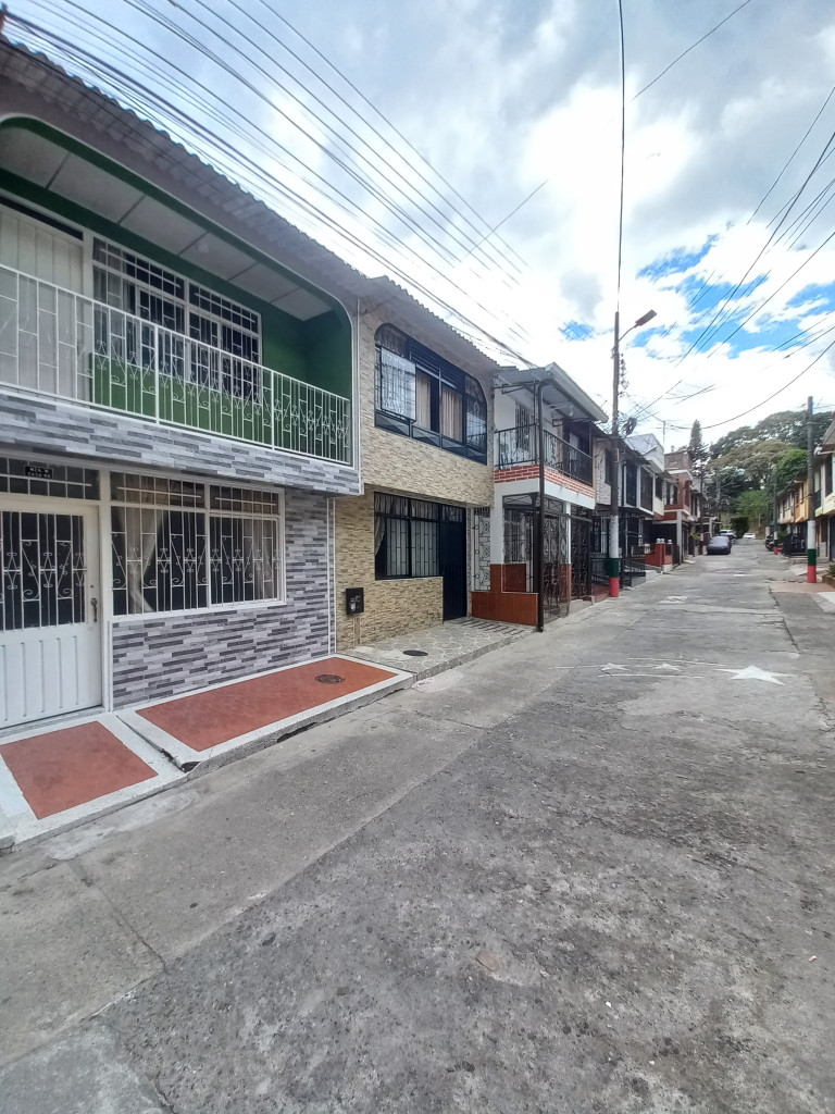 Casa En Venta - Jordan Novena Etapa, Ibagué