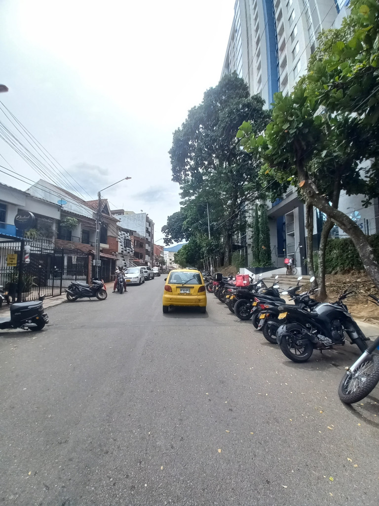 APARTAMENTO en ARRIENDO en CONJUNTO TEMPUS 49 PISO 5 — 3