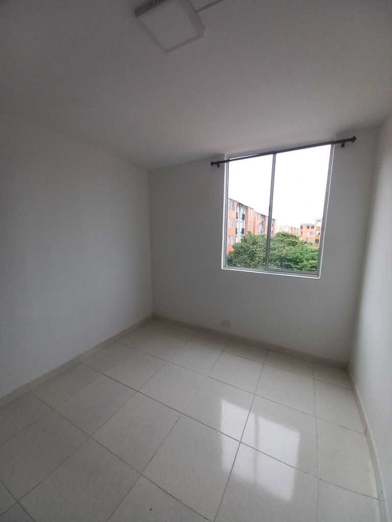 Apartamento En Venta - Arboleda Campestre Almendro  Piso 4 Sin Ascensor, Ibagué