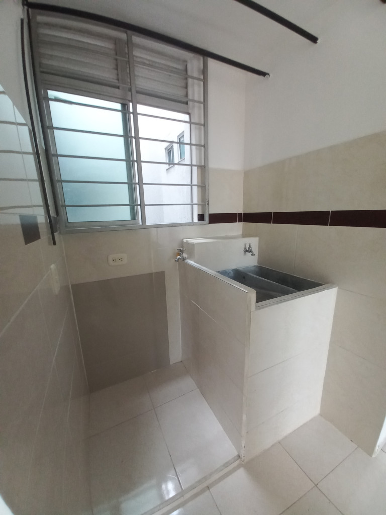 Apartamento En Venta - Arboleda Campestre Almendro  Piso 4 Sin Ascensor, Ibagué