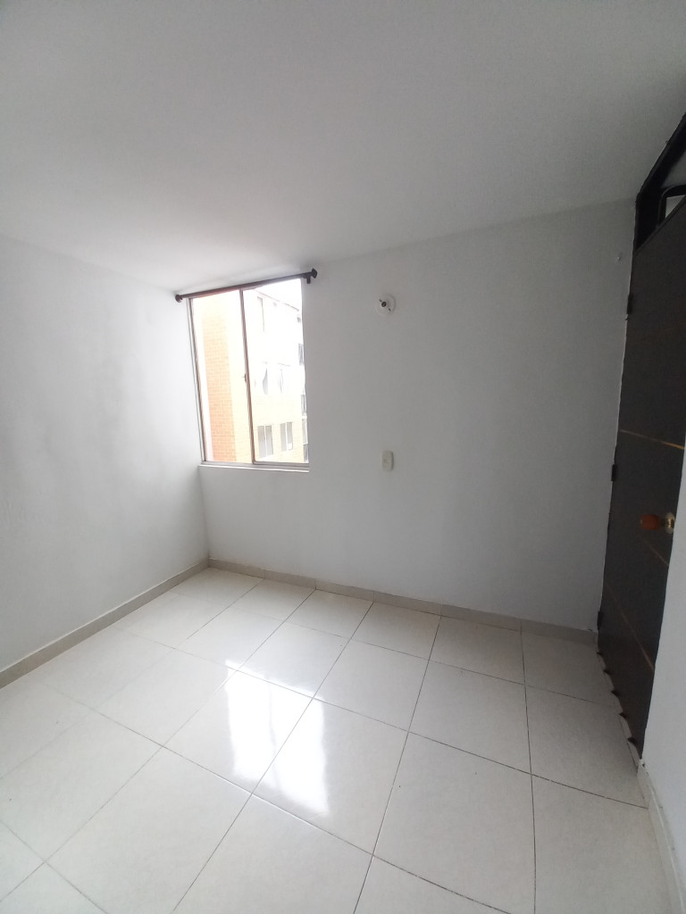 Apartamento En Venta - Arboleda Campestre Almendro  Piso 4 Sin Ascensor, Ibagué