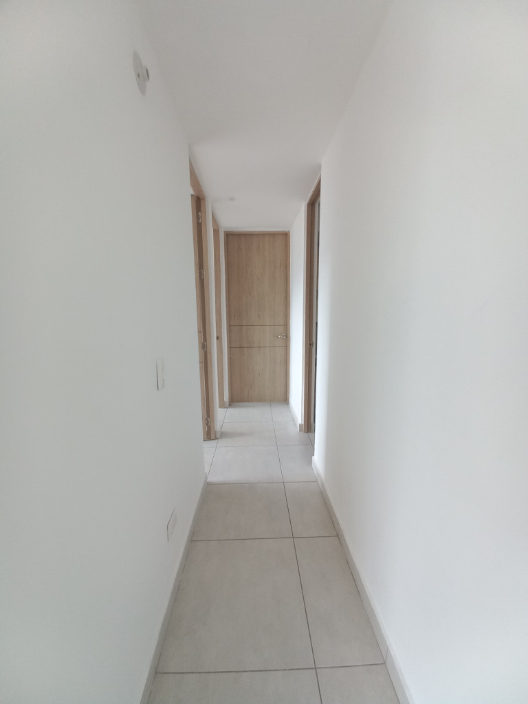 Apartamento En Arriendo - C.r Bosque De San Ángel Piso 10, Ibagué