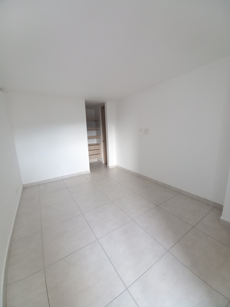 Apartamento En Arriendo - C.r Bosque De San Ángel Piso 10, Ibagué