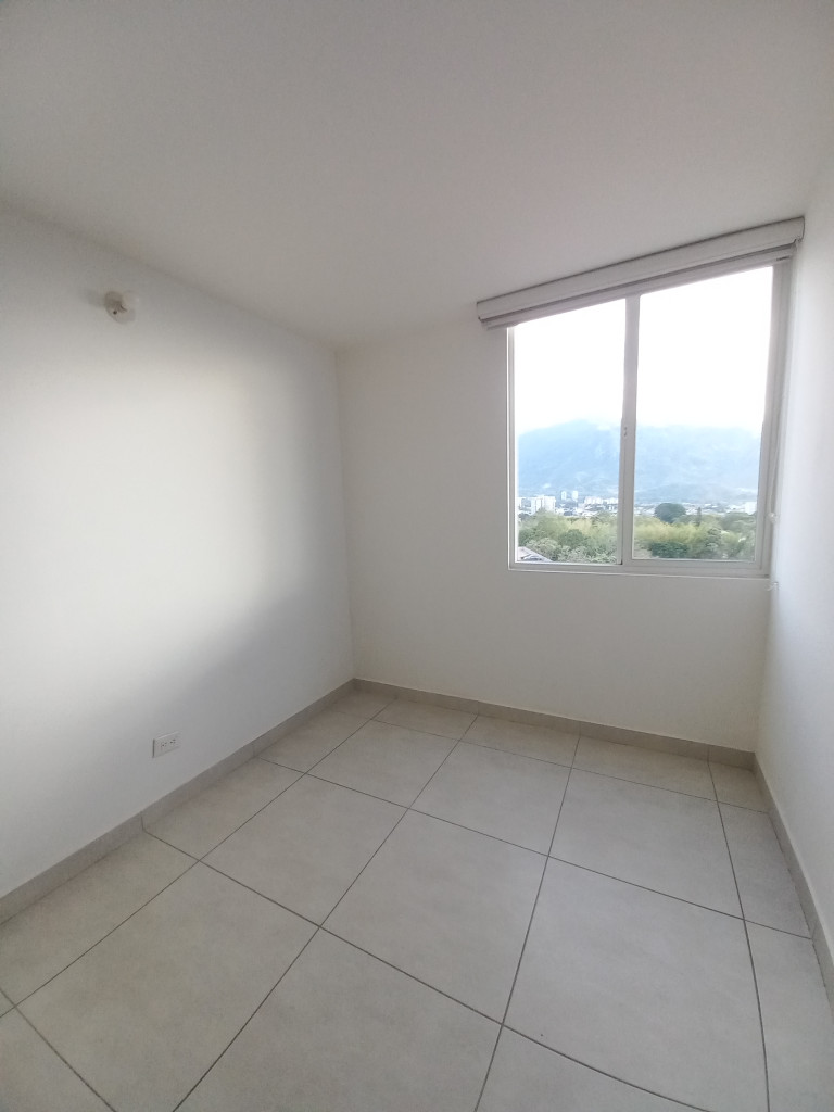 Apartamento En Arriendo - C.r Bosque De San Ángel Piso 10, Ibagué