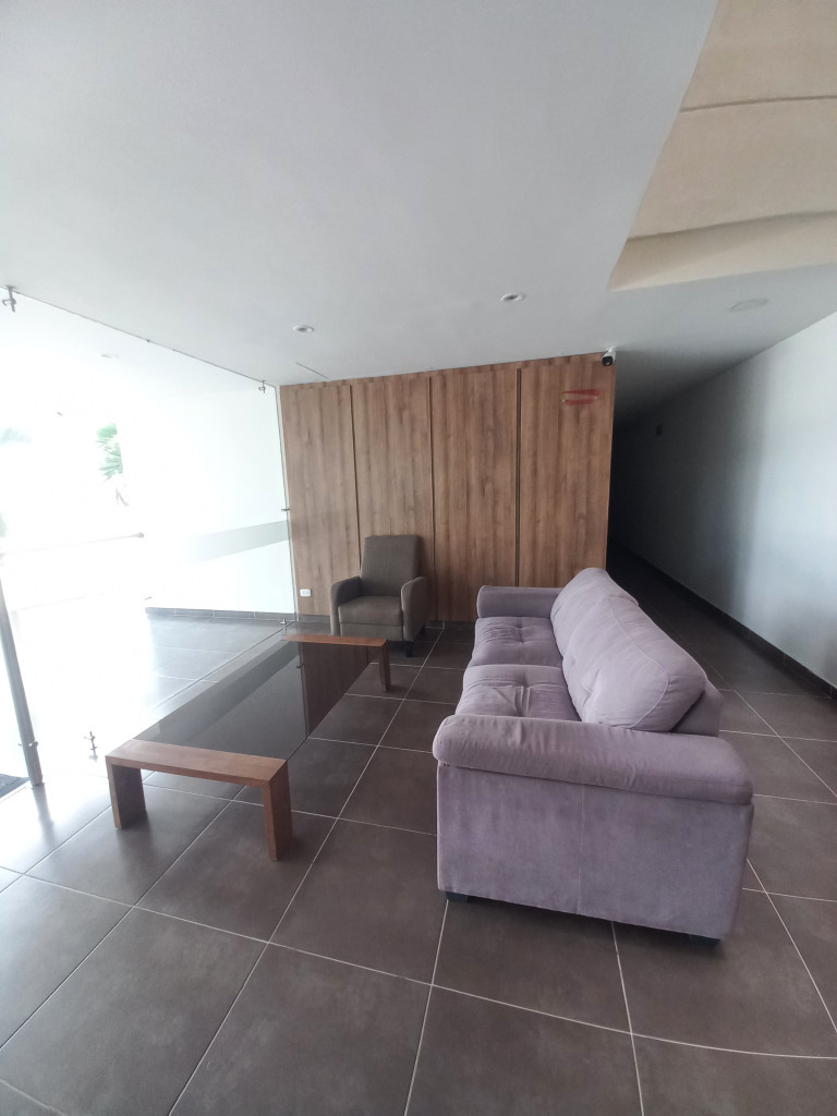 APARTAESTUDIO en ARRIENDO en EDIFICIO VIVALTO PISO 6 — 5