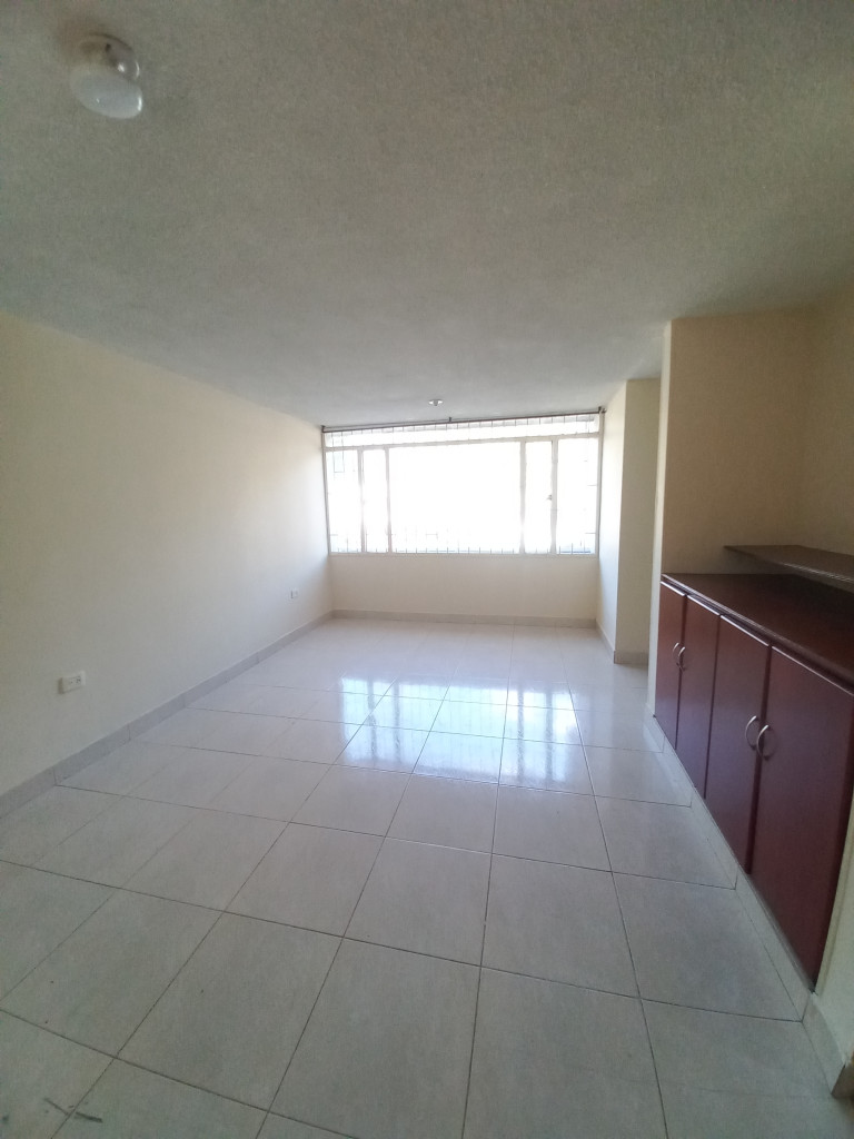 Apartamento En Arriendo - Kr 4 F # Ferrocarril - 39 Bis 13 Apartamento 104, Ibagué