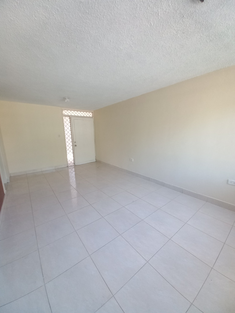 Apartamento En Arriendo - Kr 4 F # Ferrocarril - 39 Bis 13 Apartamento 104, Ibagué