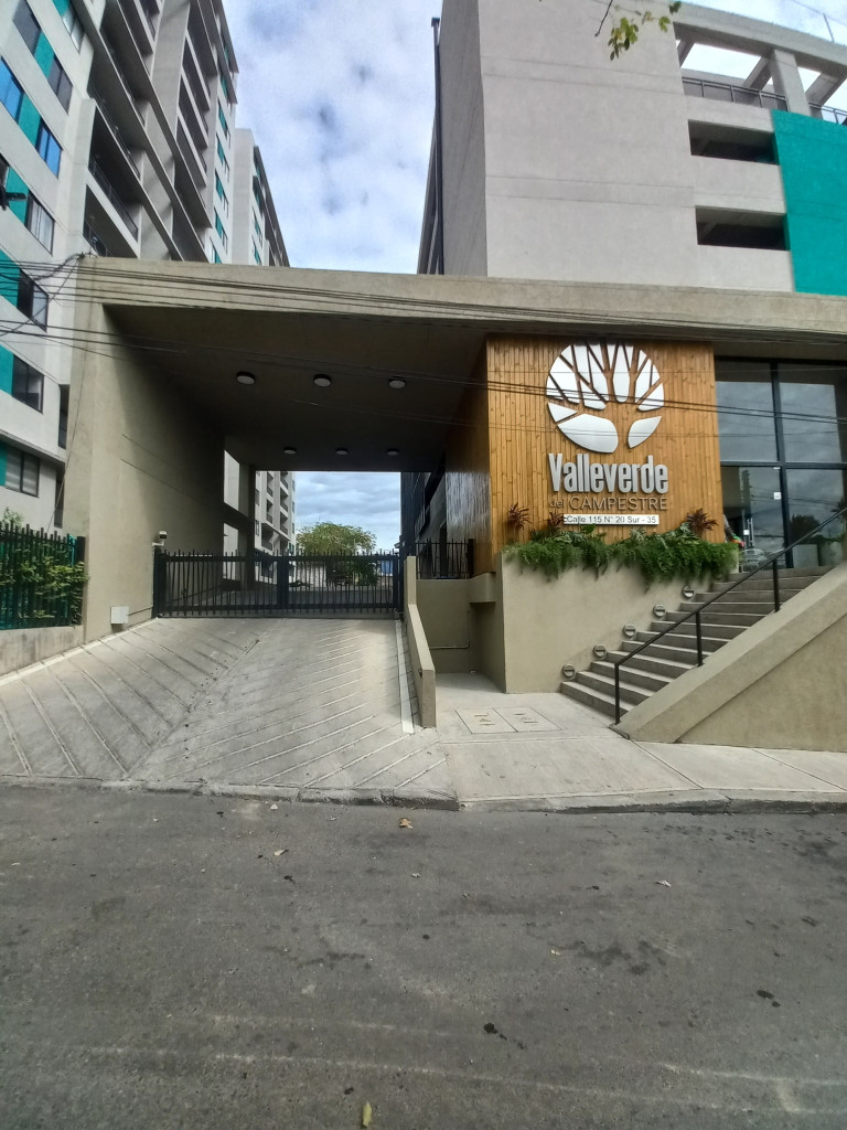 APARTAMENTO en ARRIENDO en VALLE VERDE DEL CAMPESTRE — 2
