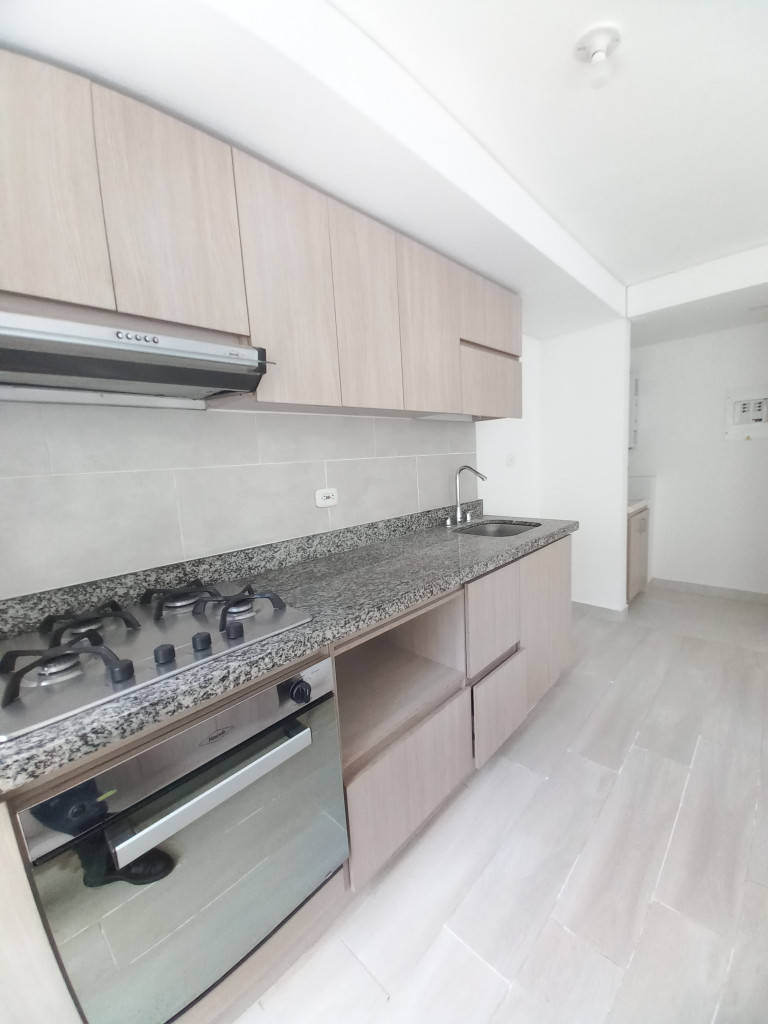 Apartamento En Arriendo - C.r Bosque Reservado Piso 7, Ibagué