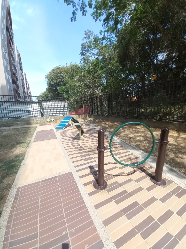 Apartamento En Arriendo - C.r Bosque Reservado Piso 7, Ibagué