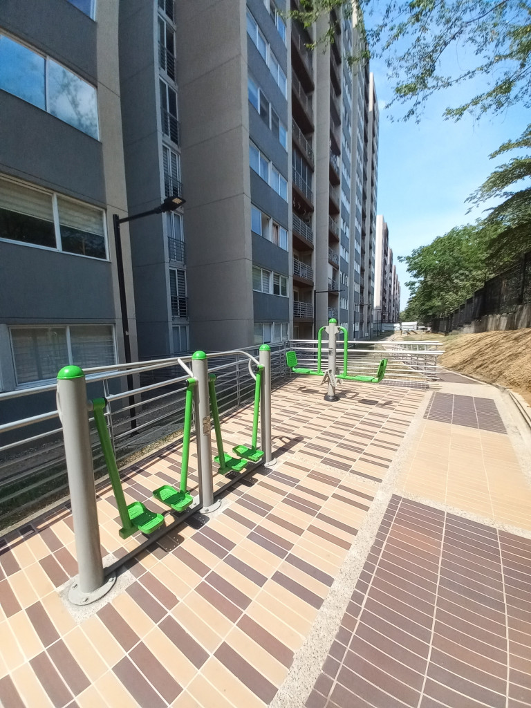 Apartamento En Arriendo - C.r Bosque Reservado Piso 7, Ibagué