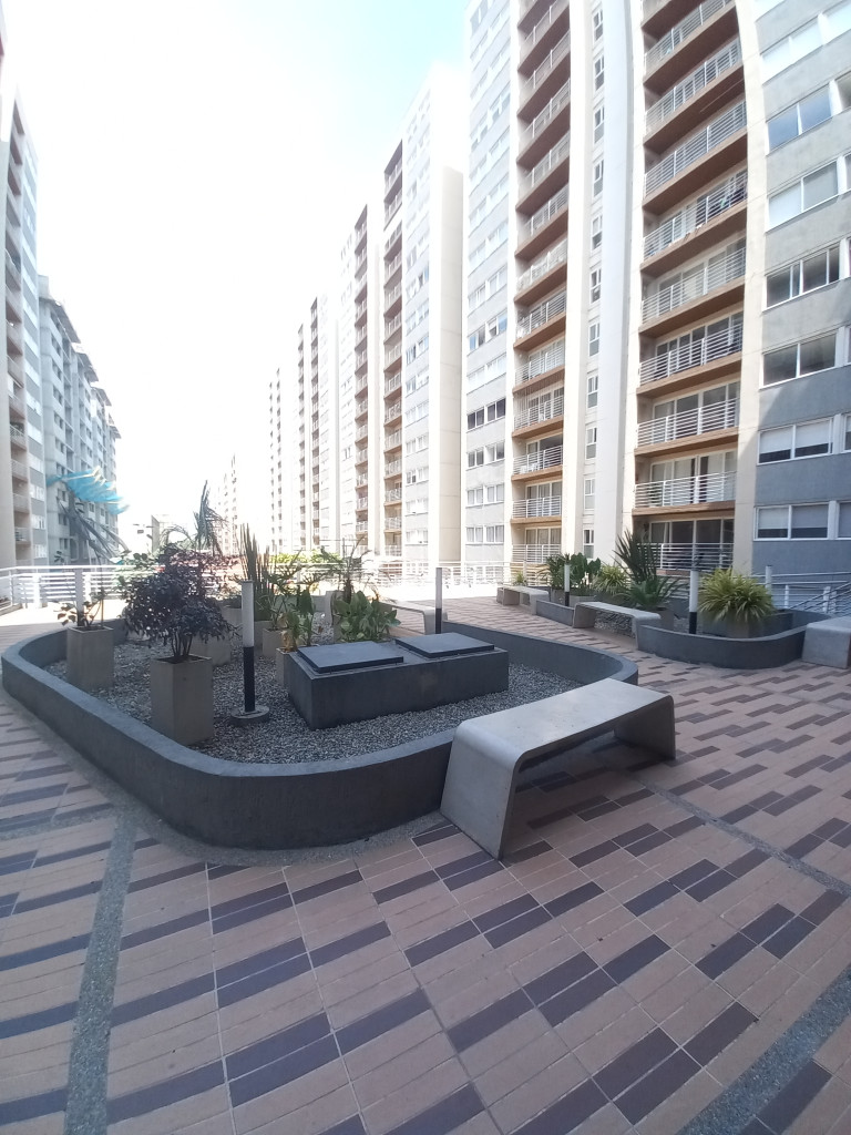 Apartamento En Arriendo - C.r Bosque Reservado Piso 7, Ibagué