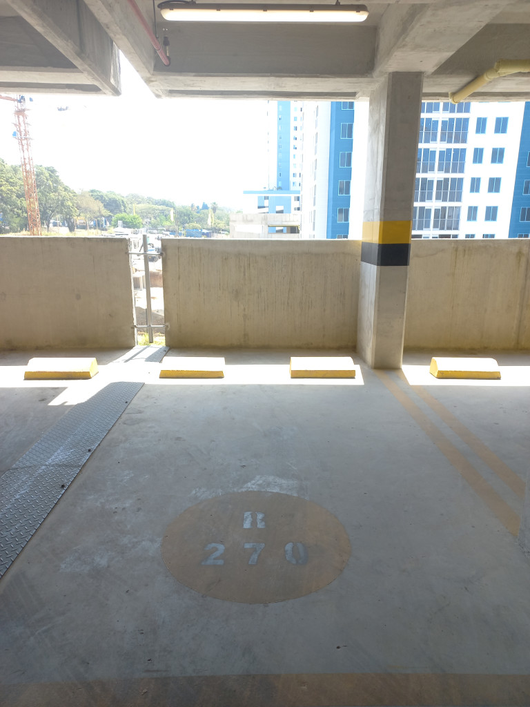 Apartamento En Arriendo - C.r Bosque Reservado Piso 7, Ibagué