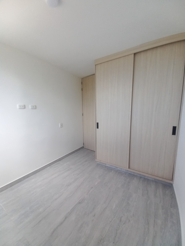 Apartamento En Arriendo - Fontana Campestre Torre D, Apartamento 810, Ibagué