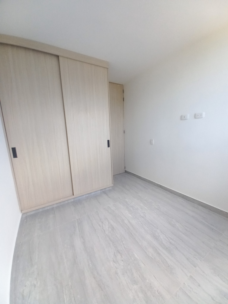 Apartamento En Arriendo - Fontana Campestre Torre D, Apartamento 810, Ibagué