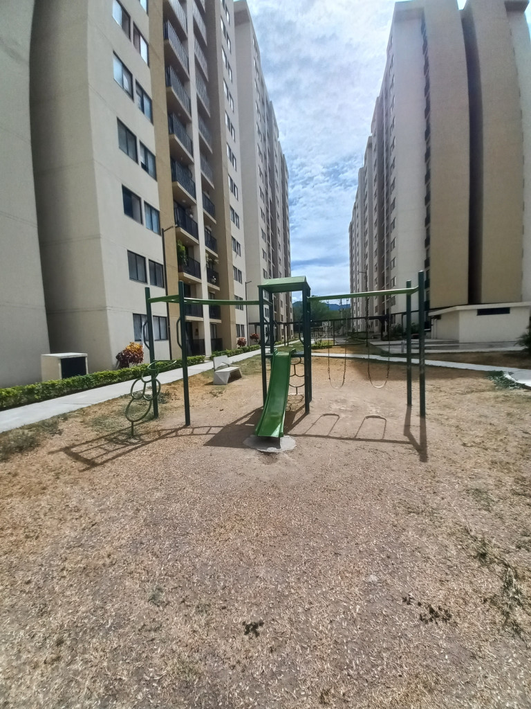 Apartamento En Arriendo - Fontana Campestre Torre D, Apartamento 810, Ibagué