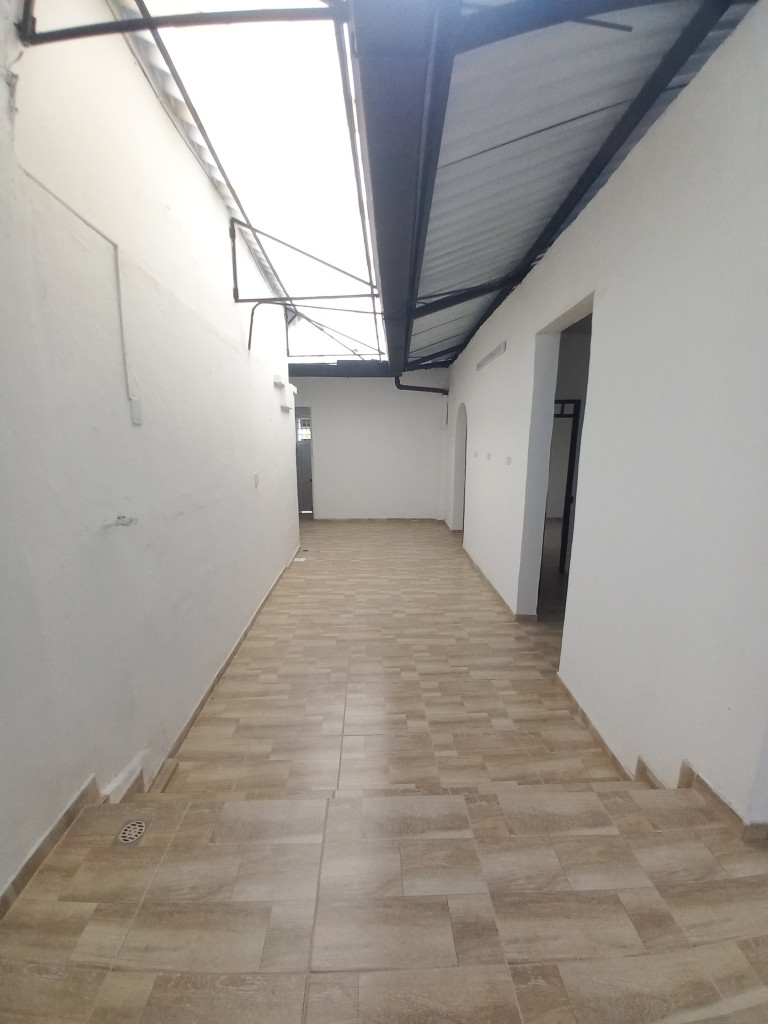 Local En Arriendo - Cra Entre 1 Y 2 Calle 13  Local Piso 2 Centro, Ibagué